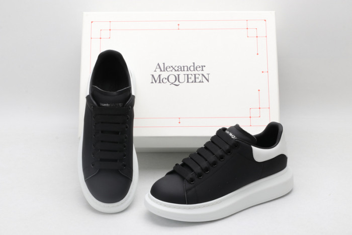 a1exa*der Mcqv*en sole sneakers