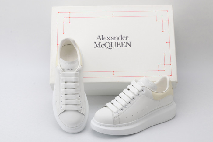a1exa*der Mcqv*en sole sneakers