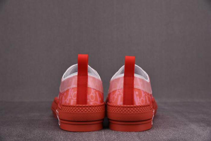 DR B23 OBLIQUE LOW TOP SNEAKER