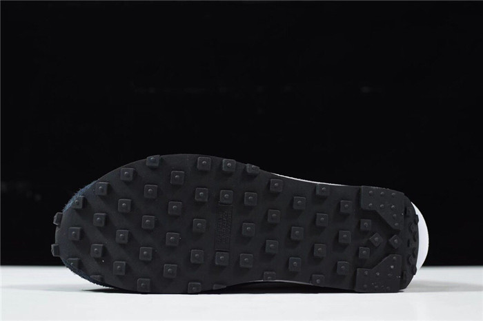 NIKE LD WAFFLE SF SACAI FRAGMENT BLUE VOID DH2684-400