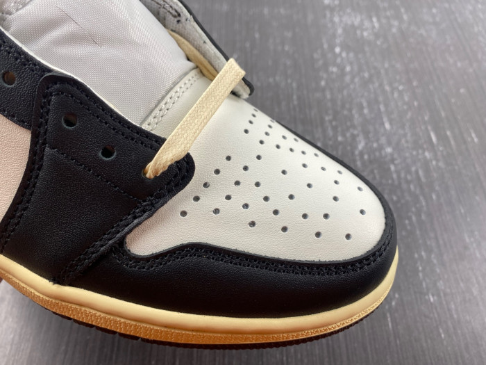 Air Jordan AJ1 Low OG SP TRAVIS SCOTT CQ4277-105