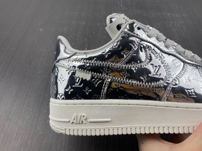 LV X NIKE AIR FORCE SNEAKER 1A9VER