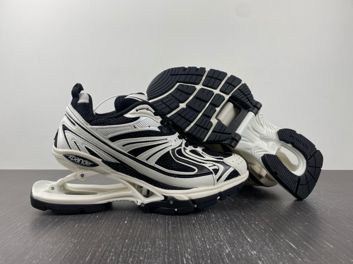 BC X-PANDER 6.0 TRAINER 653870 W1RC8 0521