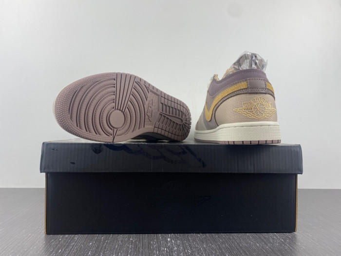 AIR JORDAN 1 LOW SE CRAFT 