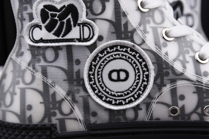 DR B23 OBLIQUE HIGH TOP SNEAKER