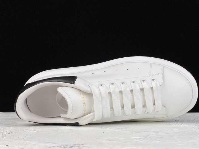 a1exa*der Mcqv*en sole sneakers black