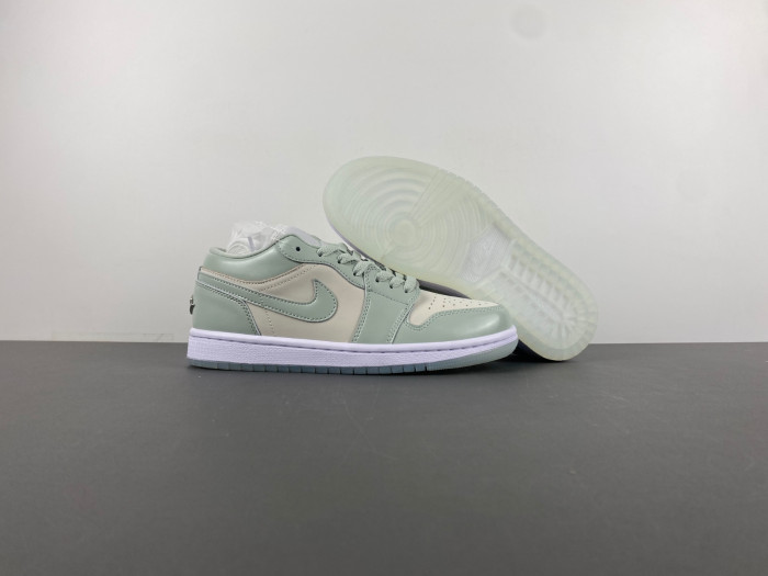 Air Jordan 1 Low HF4078-100