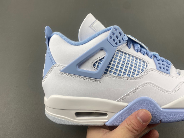 Air Jordan 4 “Forget Me Not” WMNS HV0823-100