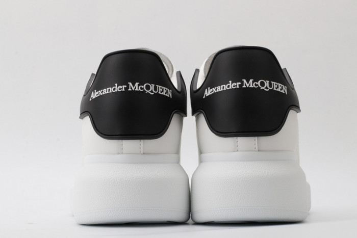 a1exa*der Mcqv*en sole sneakers