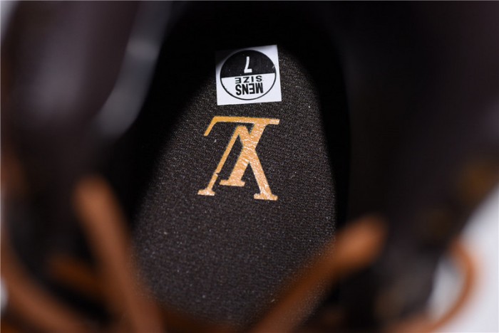 l**is v*t*n x ow x air jordan 1 cusT0ms mens aq0818-202