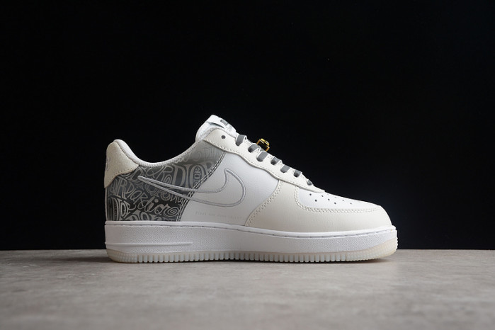 NIKE Air Force 1 DA8302-333