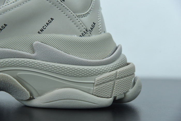 BL TRIPLE S TRAINERS