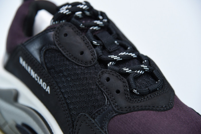 BL TRIPLE S TRAINERS