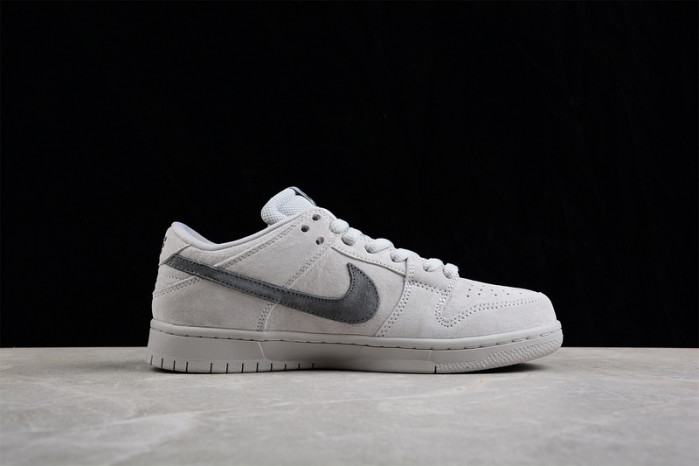 Nike SB Dunk Low Pro PRM 854866-016