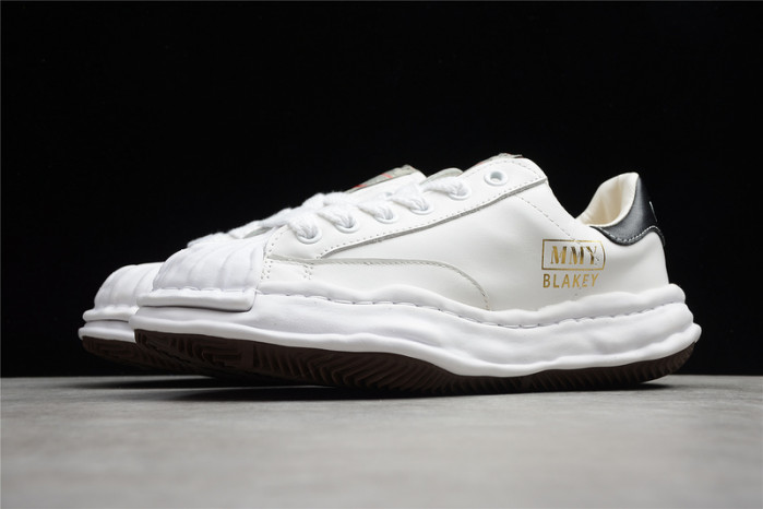 Ma*s*n mihara yasuhiro sneaker ao6fw702