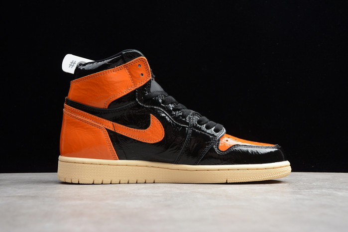 AIR JORDAN 1 SHATTERED BACKBOARD 3.0 555088-028
