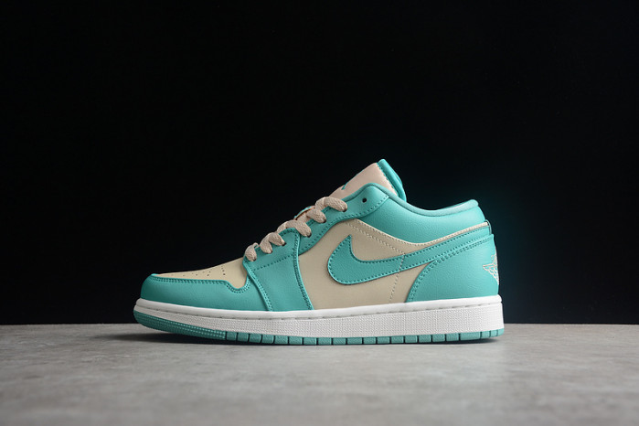 WMNS AIR JORDAN 1 LOW 
