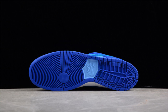 Nike SB Dunk Low"Blue Raspberry” DM0807-400