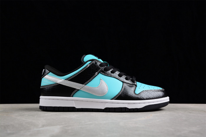 D1am0nd s*pply co. x nike dunk low pro sb 