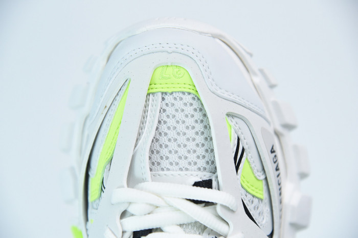 BL TRIPLE S TRAINERS