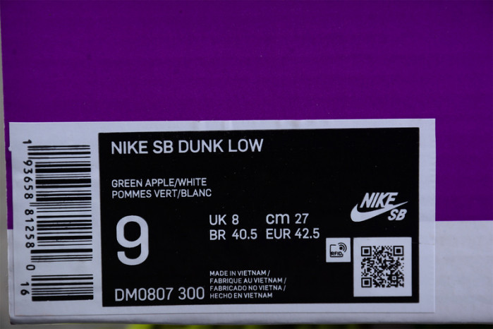 NIKE SB DUNK LOW “GREEN APPLE” DM0807-300
