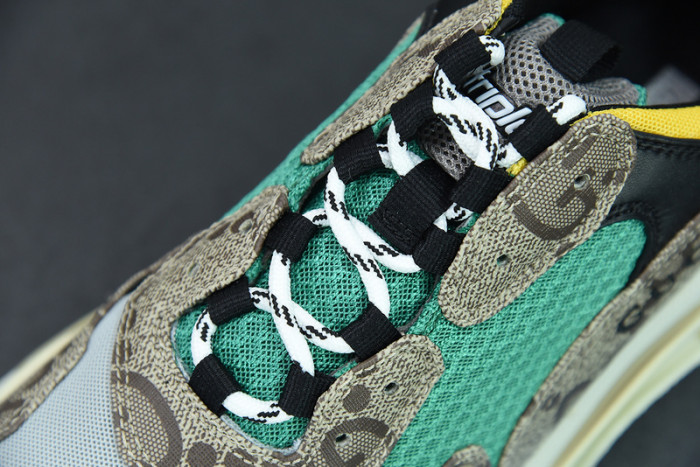 BL TRIPLE S TRAINERS