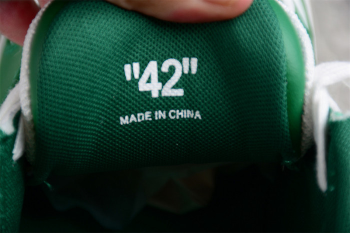 OW OUT OF OFFICE LOW-TOP SNEAKERS OW-72