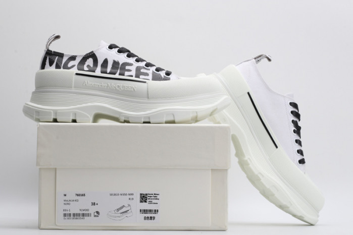 a1exa*der Mcqv*en canvas sneakers