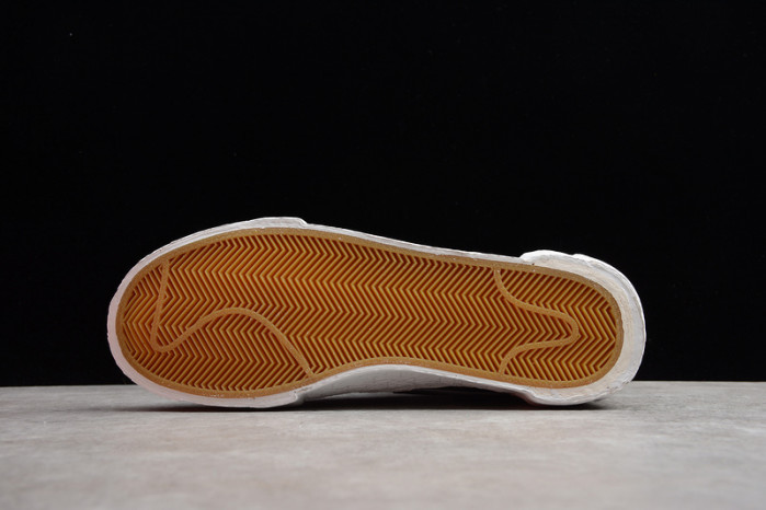 Nike Blazer High sacai white-grey - BV0072-002