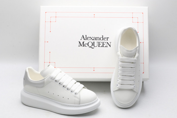 a1exa*der Mcqv*en sole sneakers