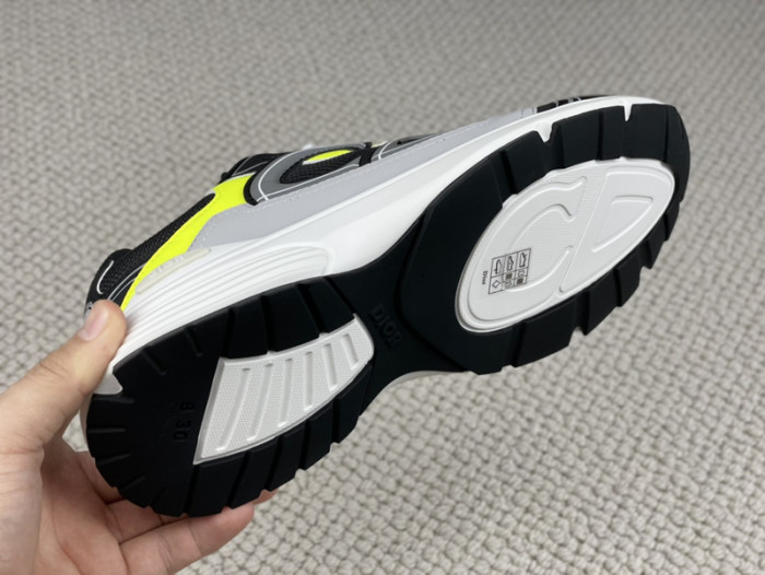 DR B30 TRAINER SNEAKER DR-143