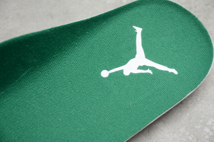 AIR JORDAN 4 “Pine Green” CT8527-113