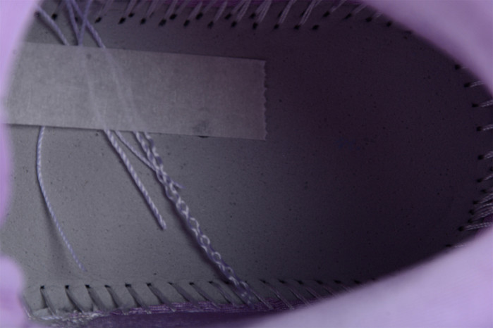 AIR JORDAN 1 MID VALENTINE