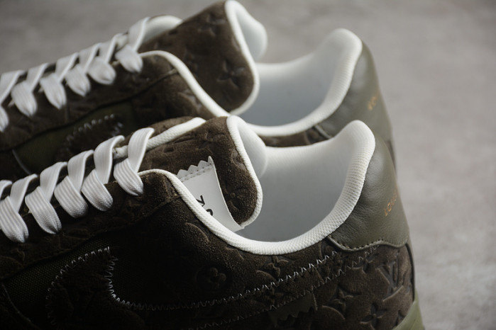 LV X NIKE AIR FORCE SNEAKER LD0251