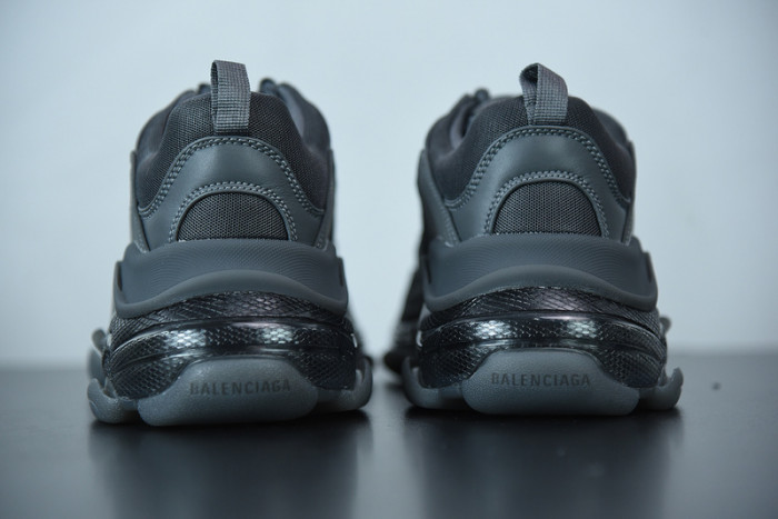 BL TRIPLE S TRAINERS