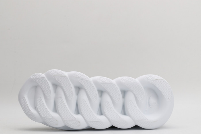 VERSA CHAIN REACTION SNEAKERS