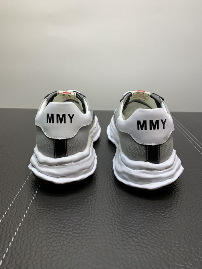 Ma*s*n mihara yasuhiro sneaker mmy-19