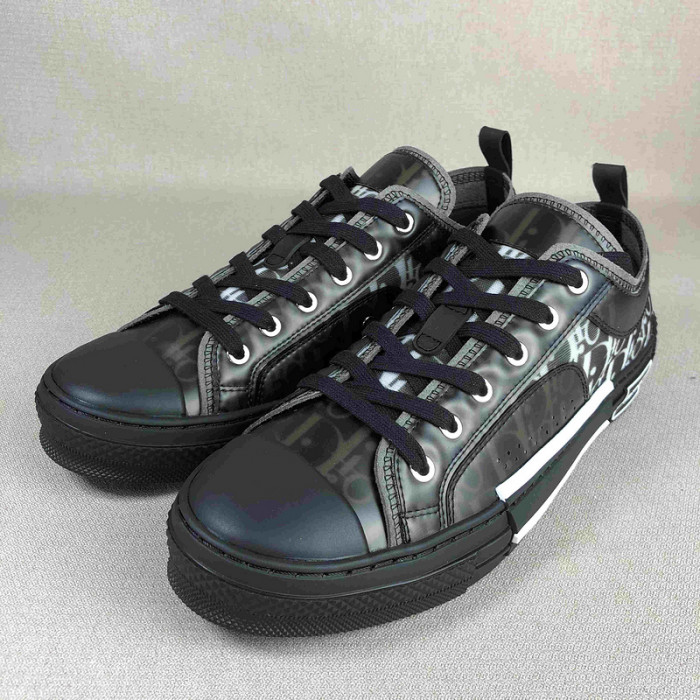 DR B23 OBLIQUE TOP SNEAKER