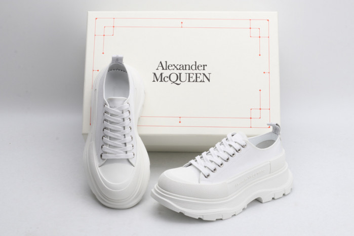 a1exa*der Mcqv*en canvas sneakers