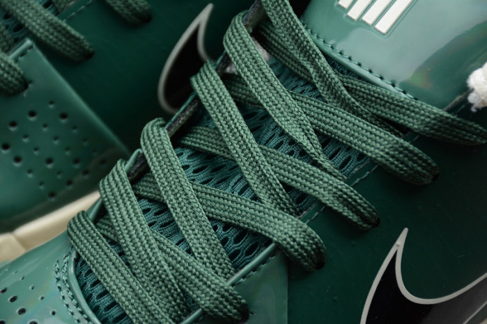 Nike Kobe 4 Protro Undefeated Milwaukee Bucks - CQ3869-301