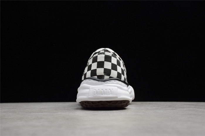 Ma*s*n mihara yasuhiro sneaker ao2fw706