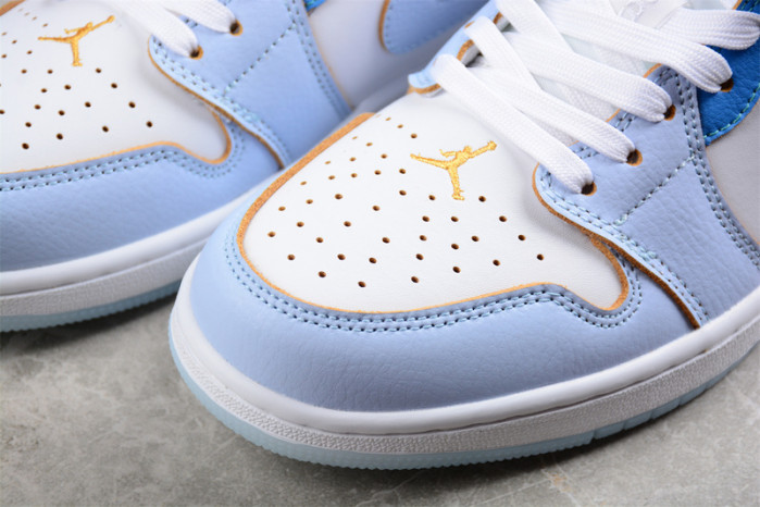 Air Jordan 1 Low SE "Emerald Rise" FN8899-131