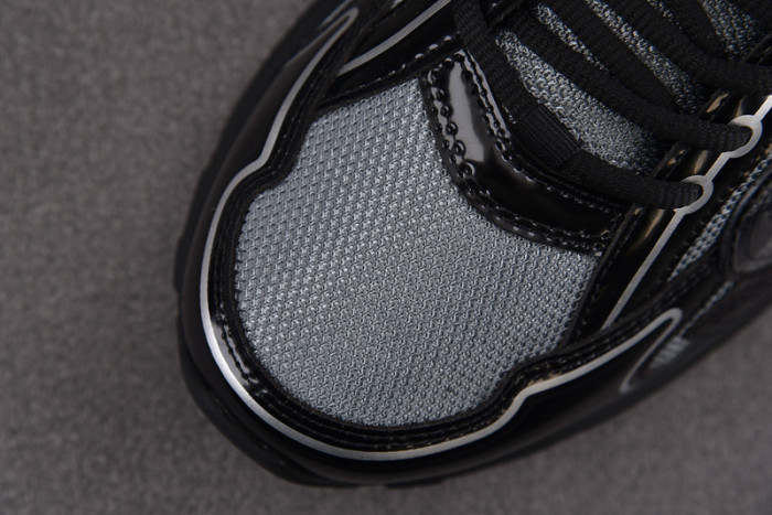 DR B30 TRAINER SNEAKER DR-154