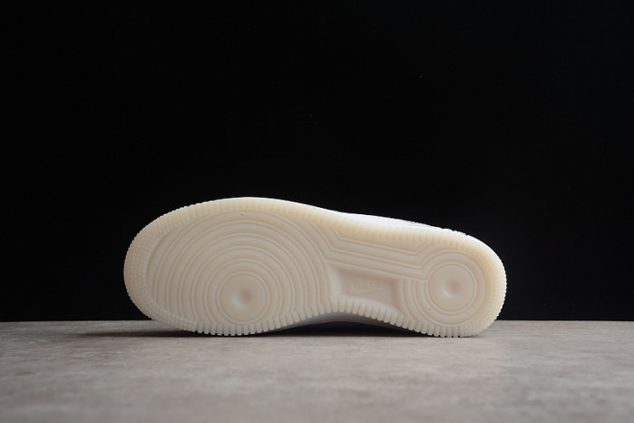 NIKE Air Force 1 DA8302-333