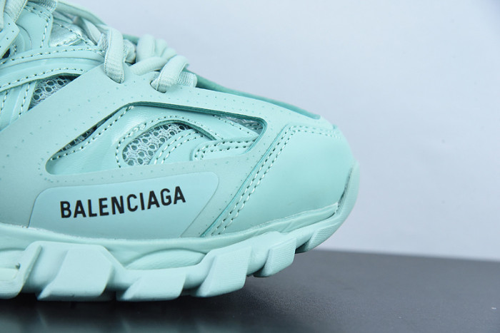 BC TRACK 542023 W2LA2 4010