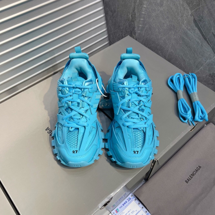 BL Track Sneaker R52