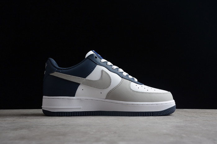 NIKE Air Force 1 BS8872-055