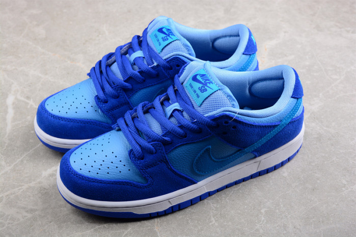Nike SB Dunk Low"Blue Raspberry” DM0807-400