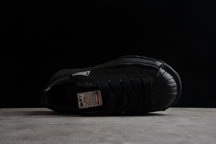 Ma*s*n mihara yasuhiro sneaker ao8fw735