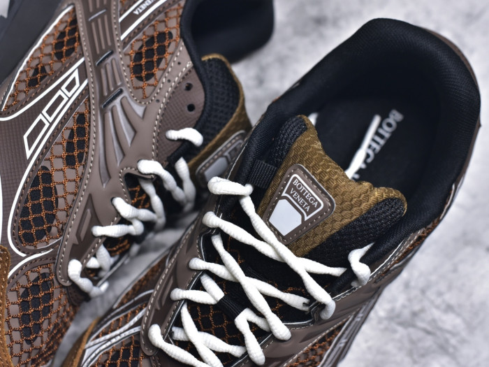 b0tt*ga Ven*ta sneaker bvs-043